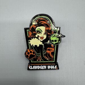 Whatever! Monster High Halloween Coffin Blind Pin CLAWDEEN WOLF New Open Box
